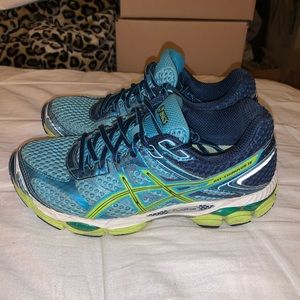 ASICS gel cumulus sneakers